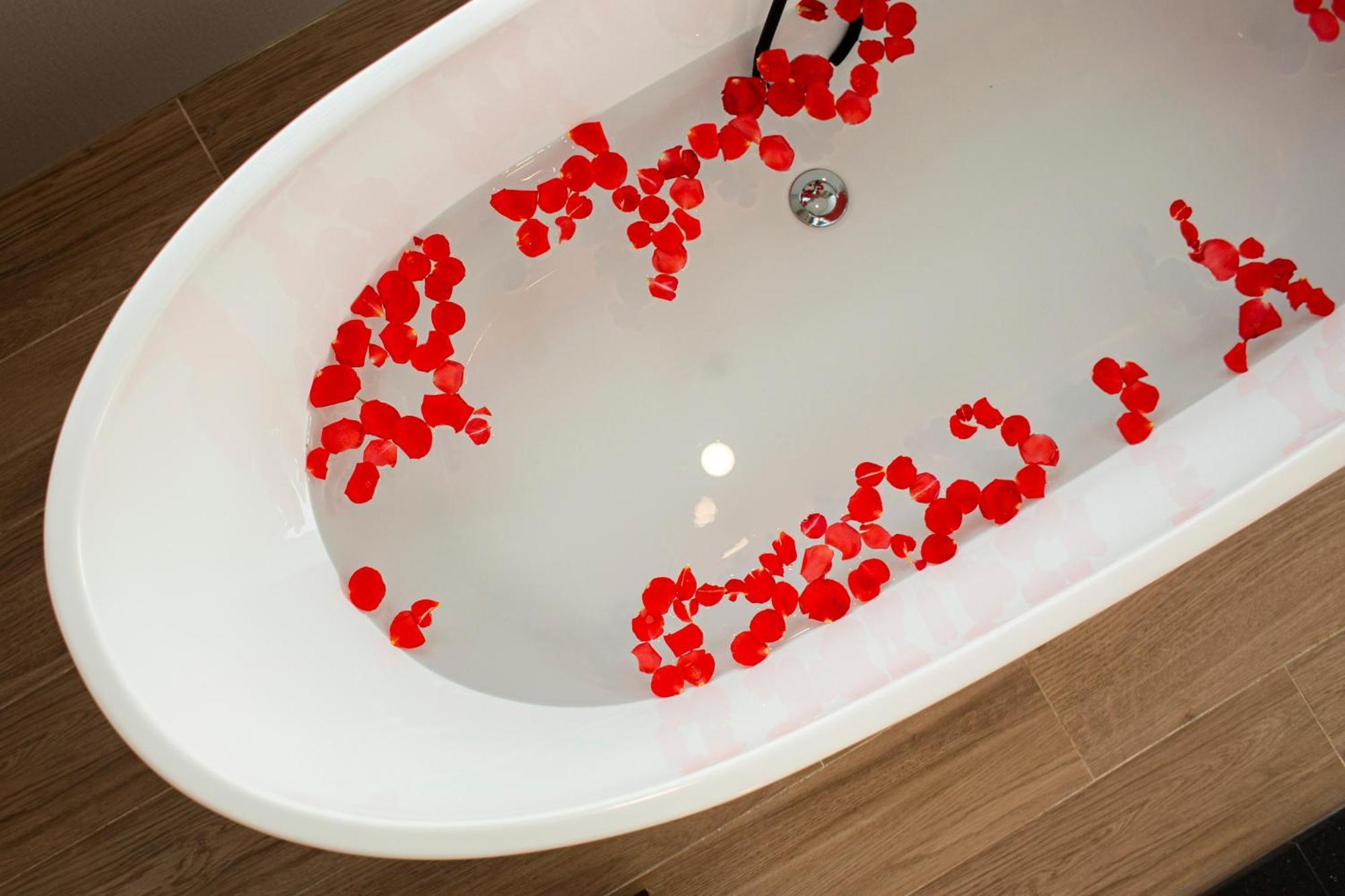 Pama Boutique Hotel & Bistro Дананг Екстер'єр фото